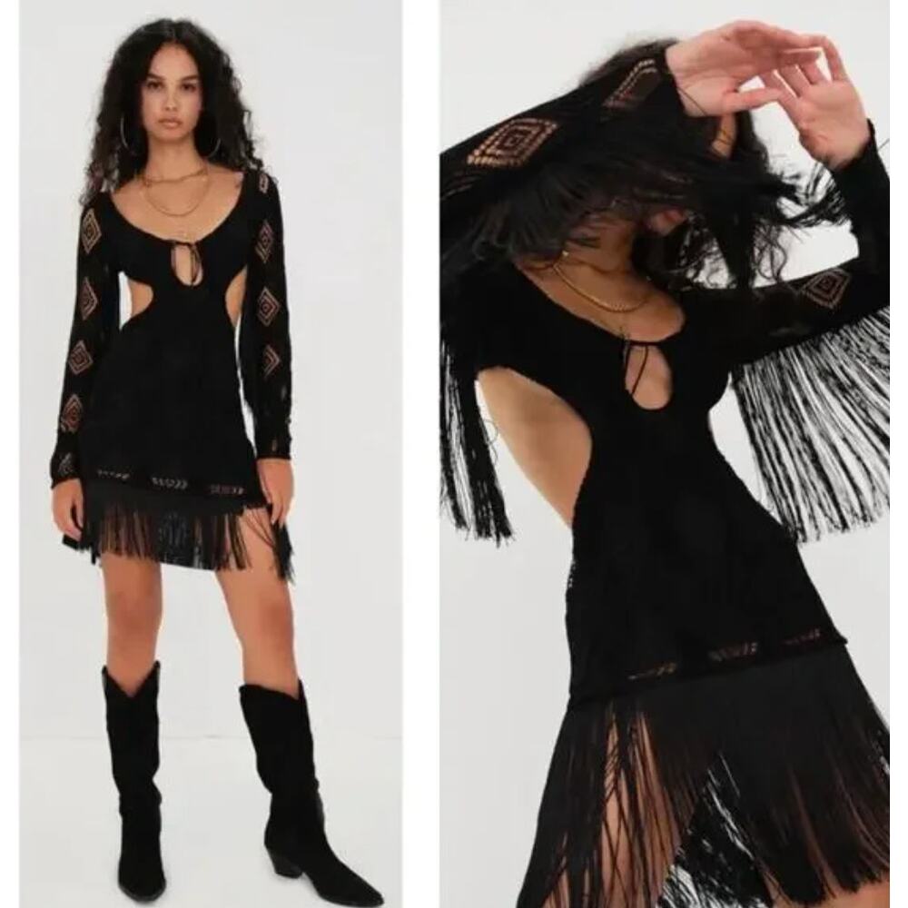 NWT For Love &‎ Lemons Aubrey Mini Dress Fringe Longsleeves Black Crochet Size S